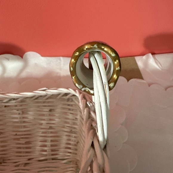 Vintage basket with porcelain handles - Picture 3 of 12